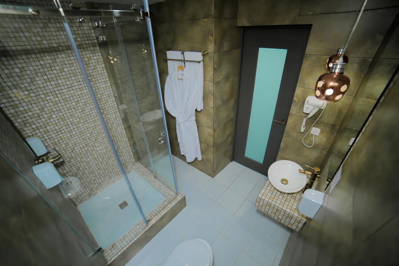 Astra Hotel Almaty Luaran gambar