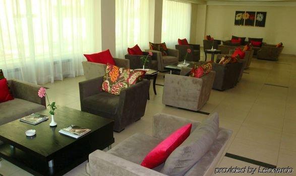 Astra Hotel Almaty Luaran gambar